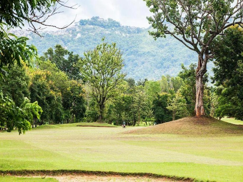 Aye Thar Yar Golf Resort Taunggyi Eksteriør billede