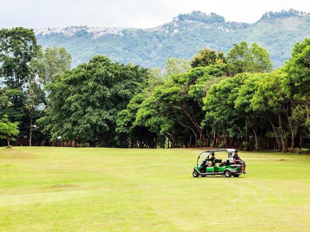 Aye Thar Yar Golf Resort Taunggyi Eksteriør billede