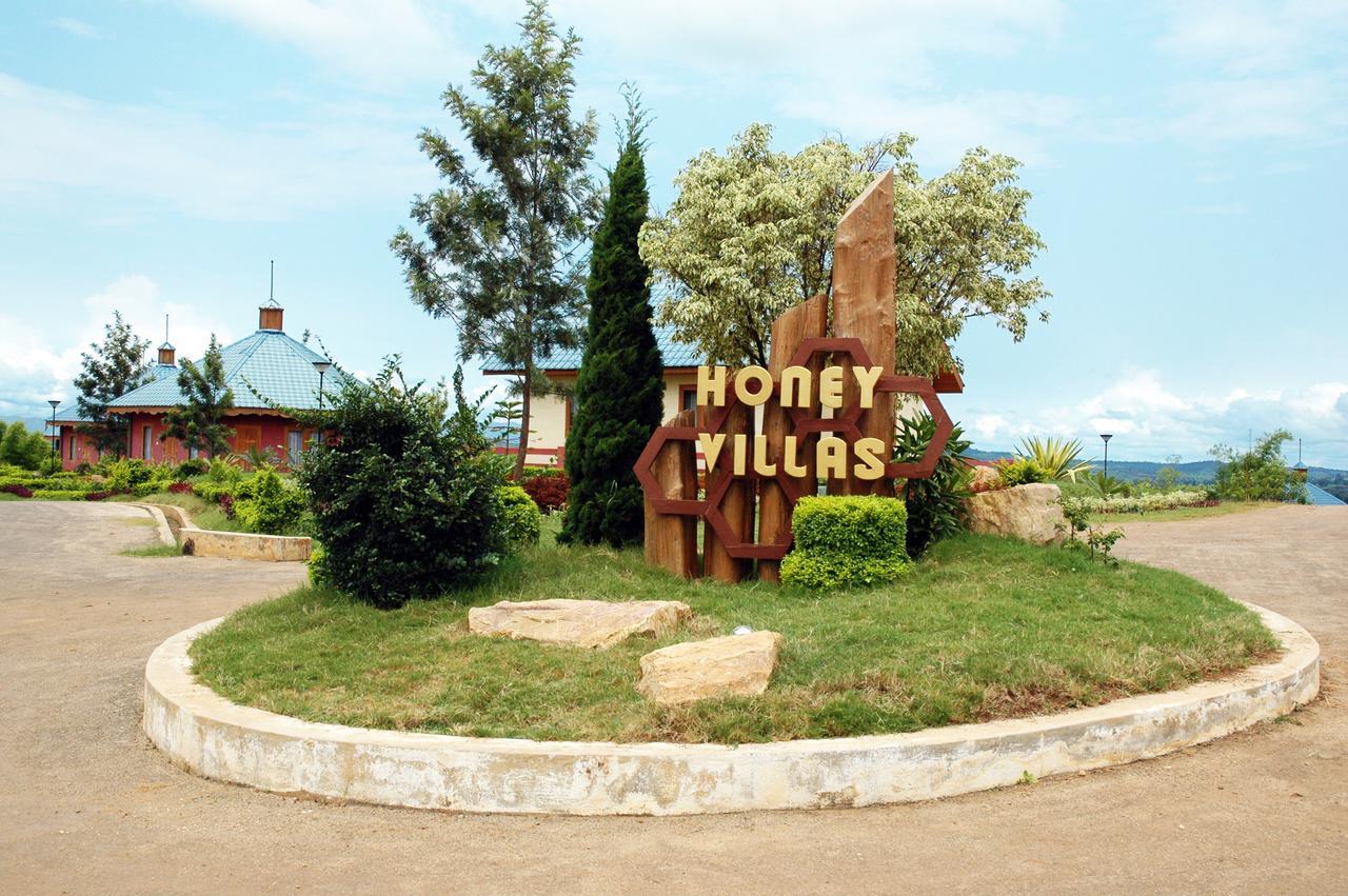 Aye Thar Yar Golf Resort Taunggyi Eksteriør billede