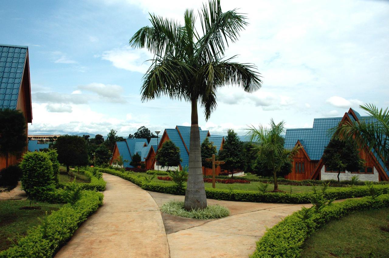 Aye Thar Yar Golf Resort Taunggyi Eksteriør billede