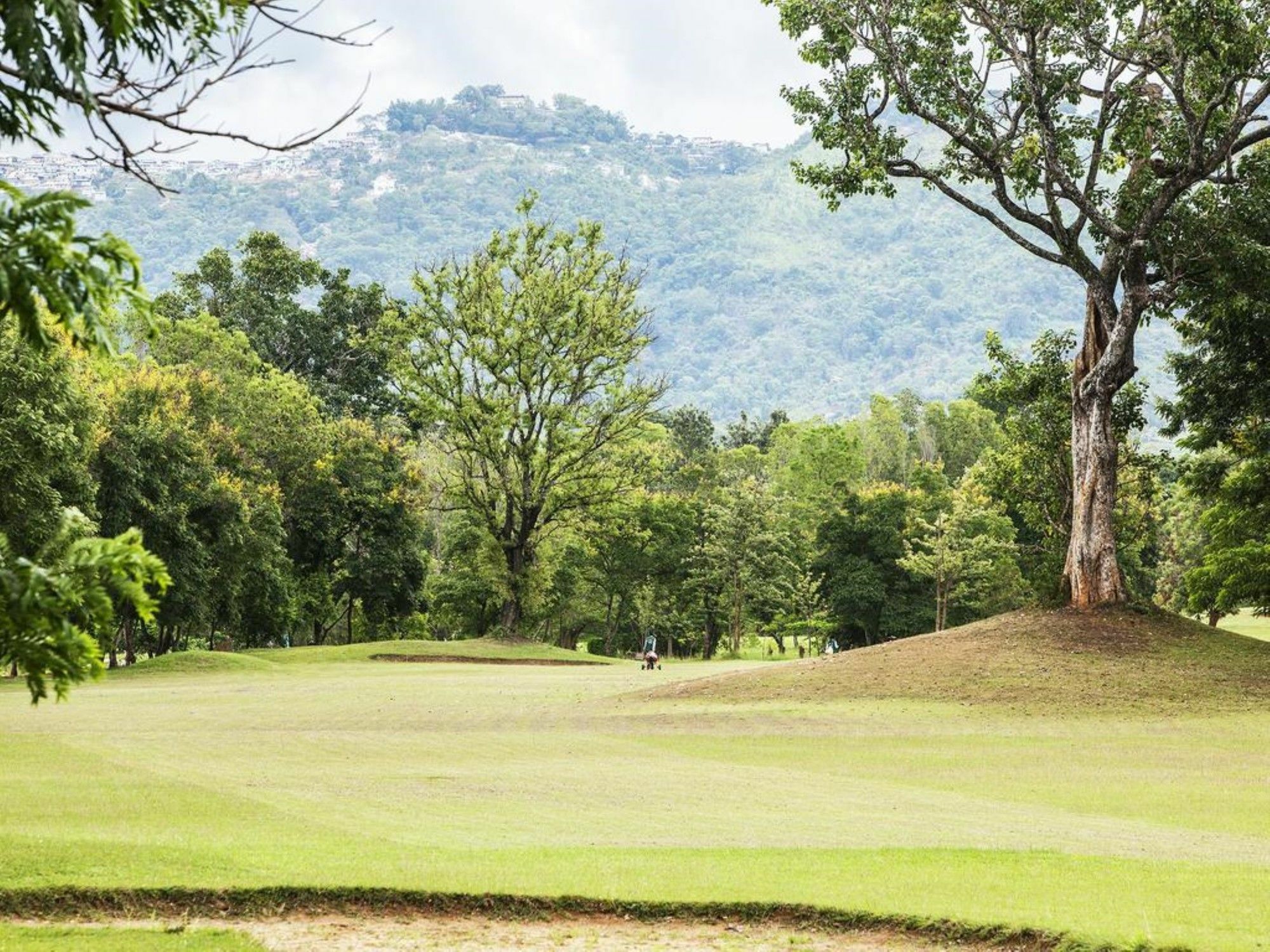 Aye Thar Yar Golf Resort Taunggyi Eksteriør billede