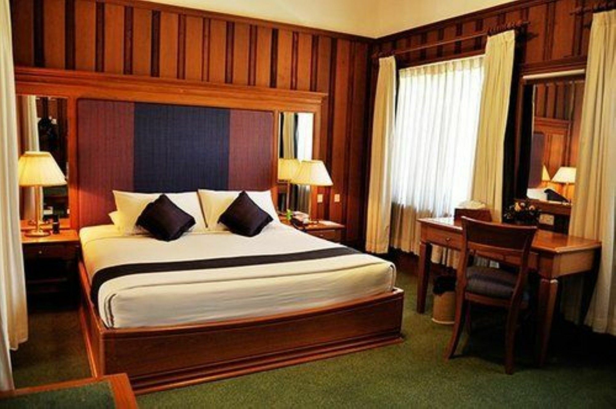 Aye Thar Yar Golf Resort Taunggyi Eksteriør billede